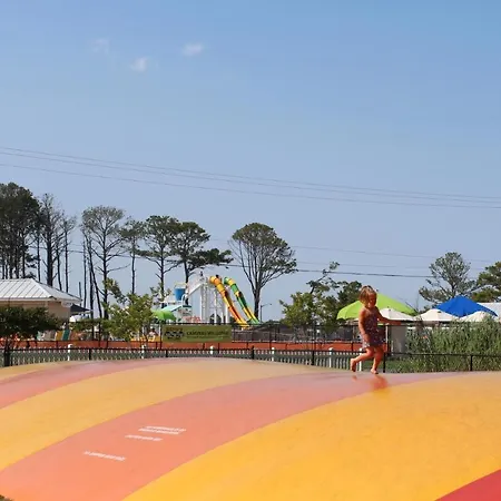 Villa Jellystone Park Chincoteague Island Exterior foto
